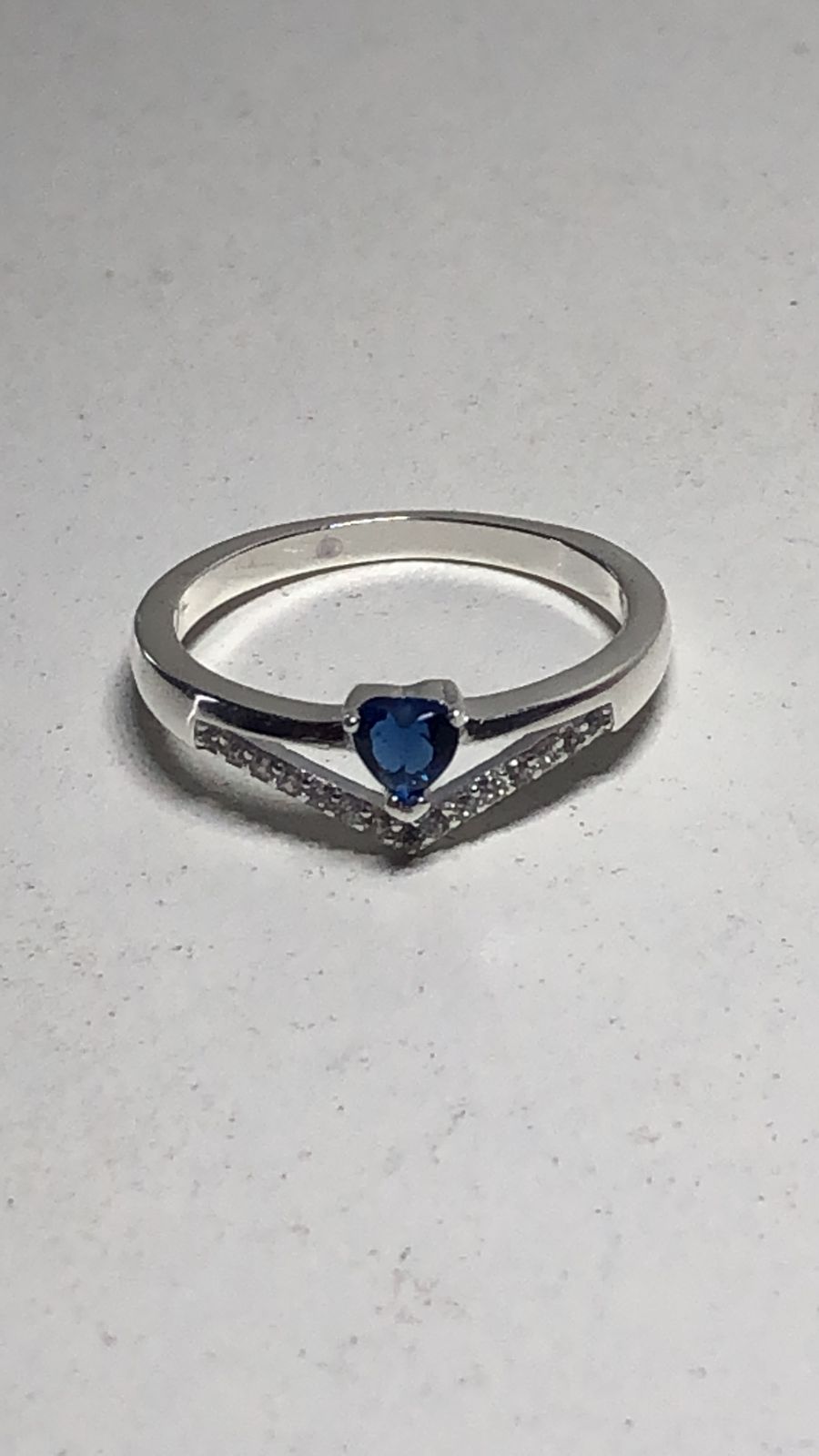 PE-ANILLO CORAZON AZUL 2.27